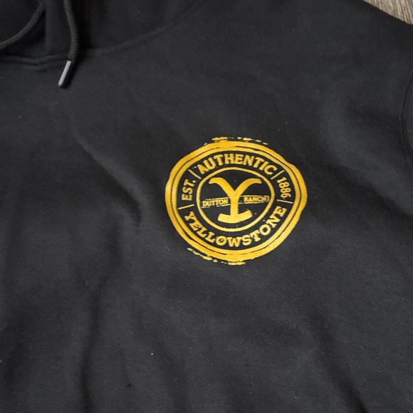 Yellowstone (TV SHOW) Graphic Hoodie - Picture 2 of 5